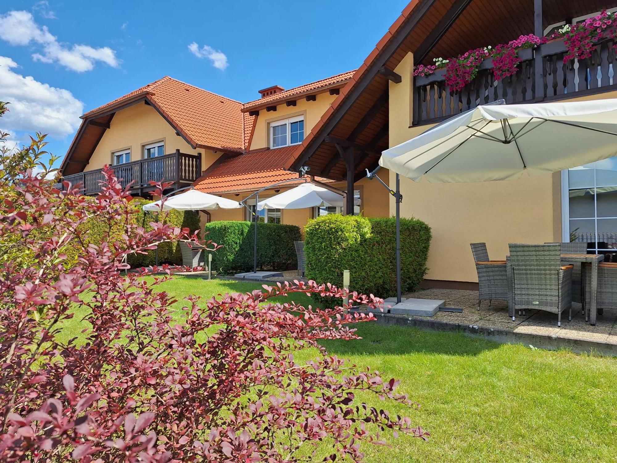 Villa Justina Charzykowy Extérieur photo